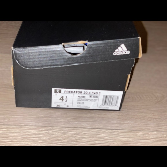 ADIDAS PREDATOR 20.4 TURF SHOES (Size 4.5) NEW‼️ - Picture 4 of 5